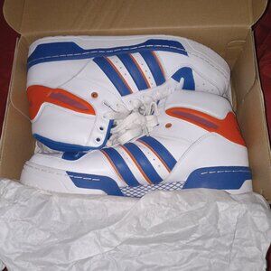 Men Adidad high tops shoes 11.5